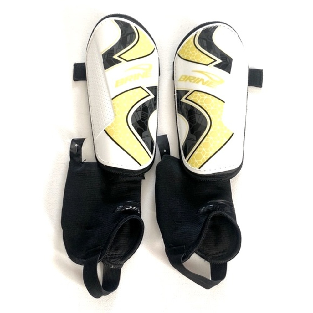 Brine shine guards, Size M up to 5’ 3”,‎ Unisex